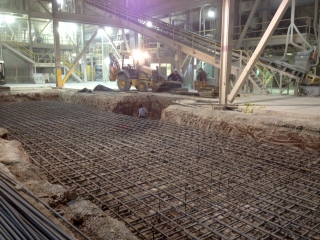 Central Valley Project www.mudslingerconcretepumping.com
